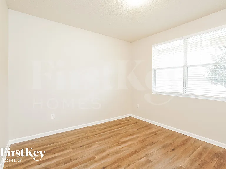 3526 Summit Oaks Dr — Photo 10