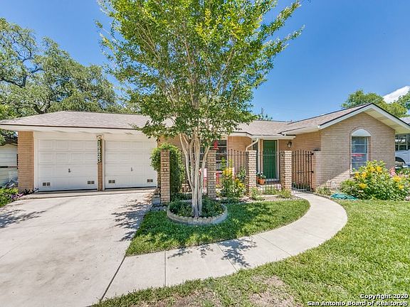 3rd image of 10823 Wedgewood Dr
