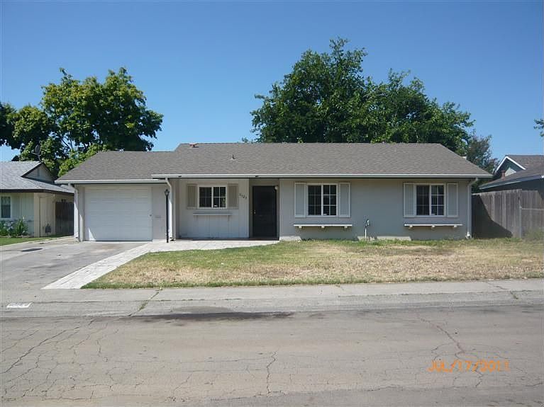 1st image of 6529 Whitsett Dr