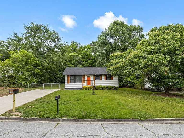 2824 Gordy Rd — Photo 4