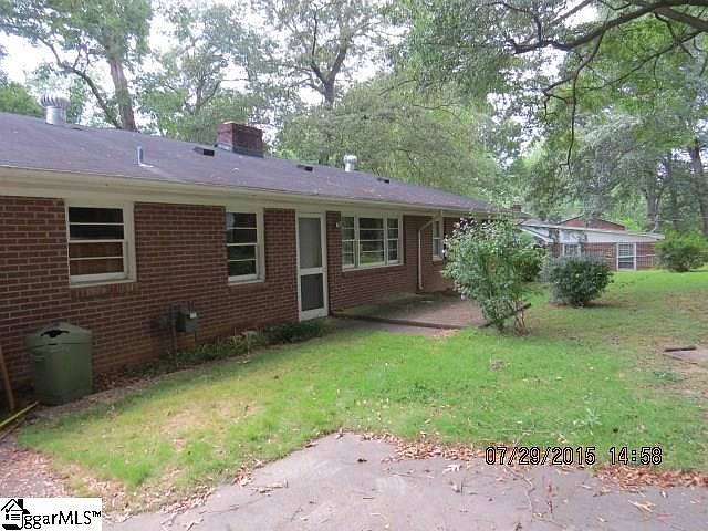 2nd image of 7 Rosemary Ln