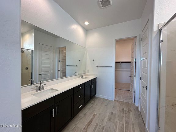 3rd image of 32589 N ARIS Drive