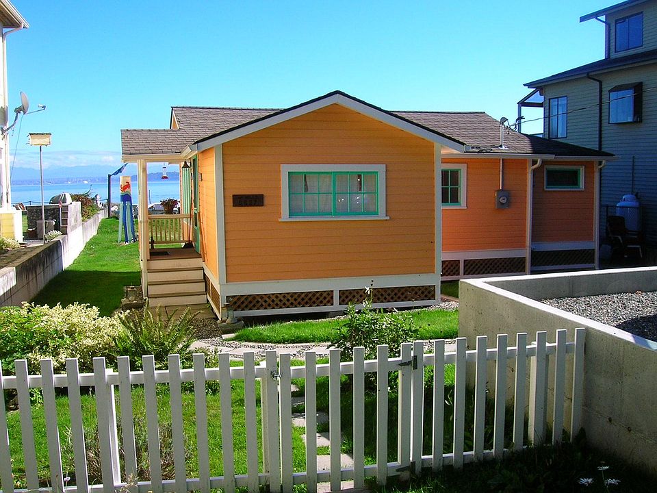 1st image of 6627 Columbia Beach Dr