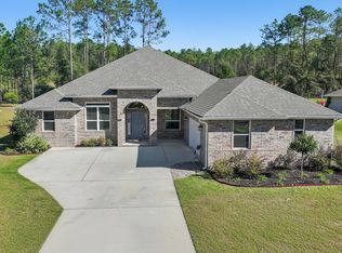 588 Windswept Blvd, Freeport, FL 32439