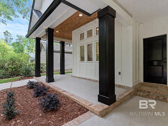 5th image of 33087 Shinnecock Ln