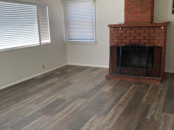 3rd image of 1458 Soffel St