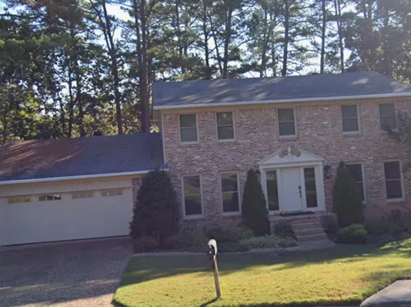 3 Pebble Beach Ct, Little Rock, AR 72212