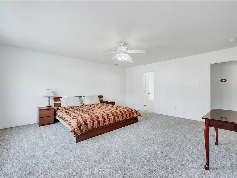 1005 Martin Bench Ct — Photo 30