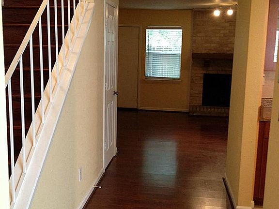 5th image of 14207 Briarsage Ct #14