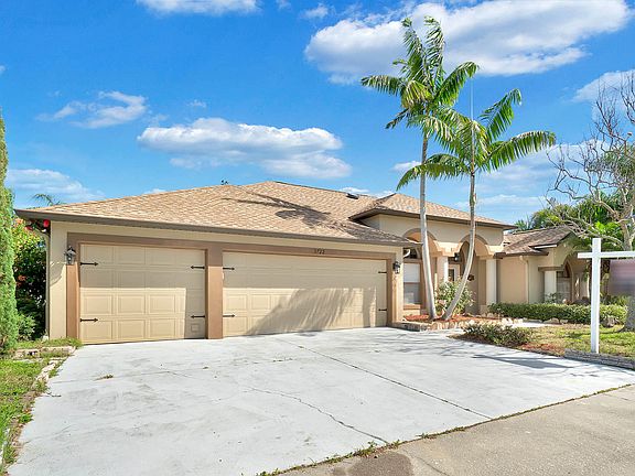 5th image of 3722 Sunward Dr