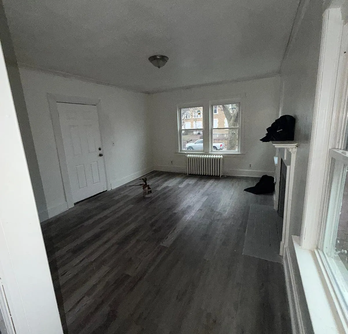1 bed, 850 sqft, $1,100 — Photo 4