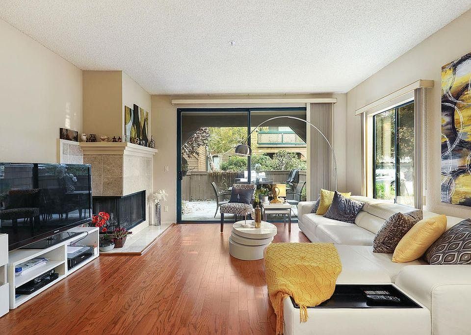 1st image of 31 Pelican Ln