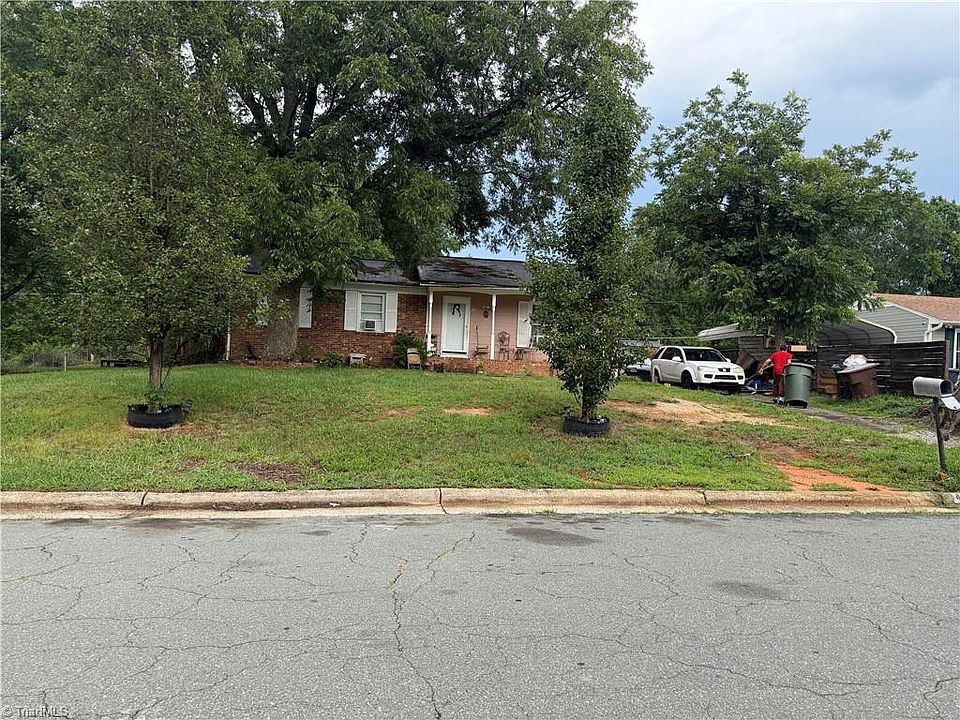 2nd image of 4203 Tulsa Dr