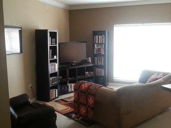 3rd image of 2820 Eden Ave Unit 6B