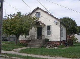 611 14th St, Peru, IL 61354