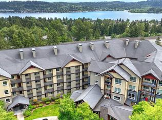 18707 SE Newport Way APT 308, Issaquah, WA