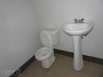 Rented by Rennit Inc.