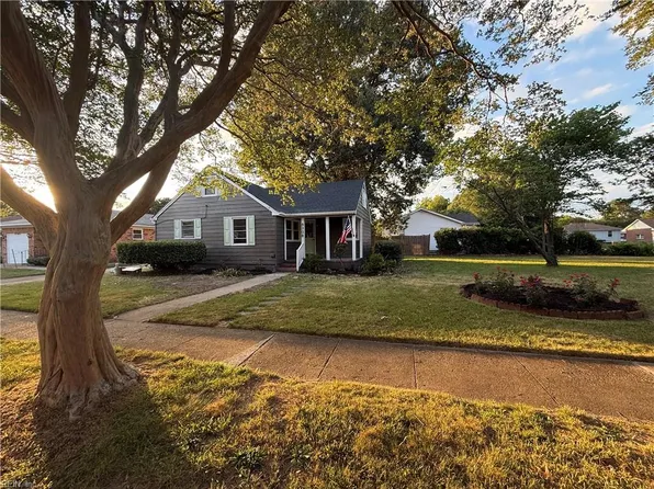 6803 Pierce St, Norfolk, VA 23513