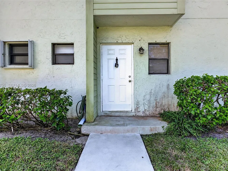 9423 S Ocean Dr #80
