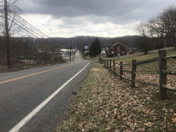 4th image of 4567 Finleyville Elrama Rd