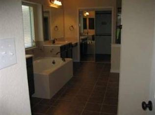1210 Brendam Ct, Roanoke, TX 76262