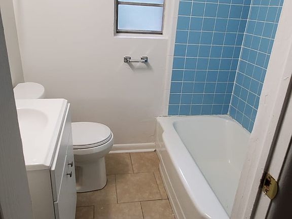 2nd image of 1642 W 26th St