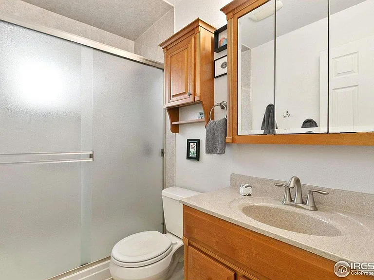 913 Ponderosa Dr — Photo 12