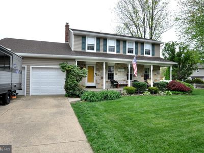 102 Holiday Ct, Mount Laurel, NJ, 08054