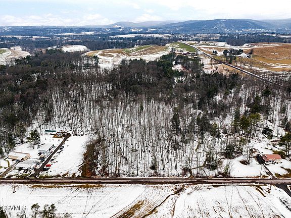 3rd image of Camp Victory Rd