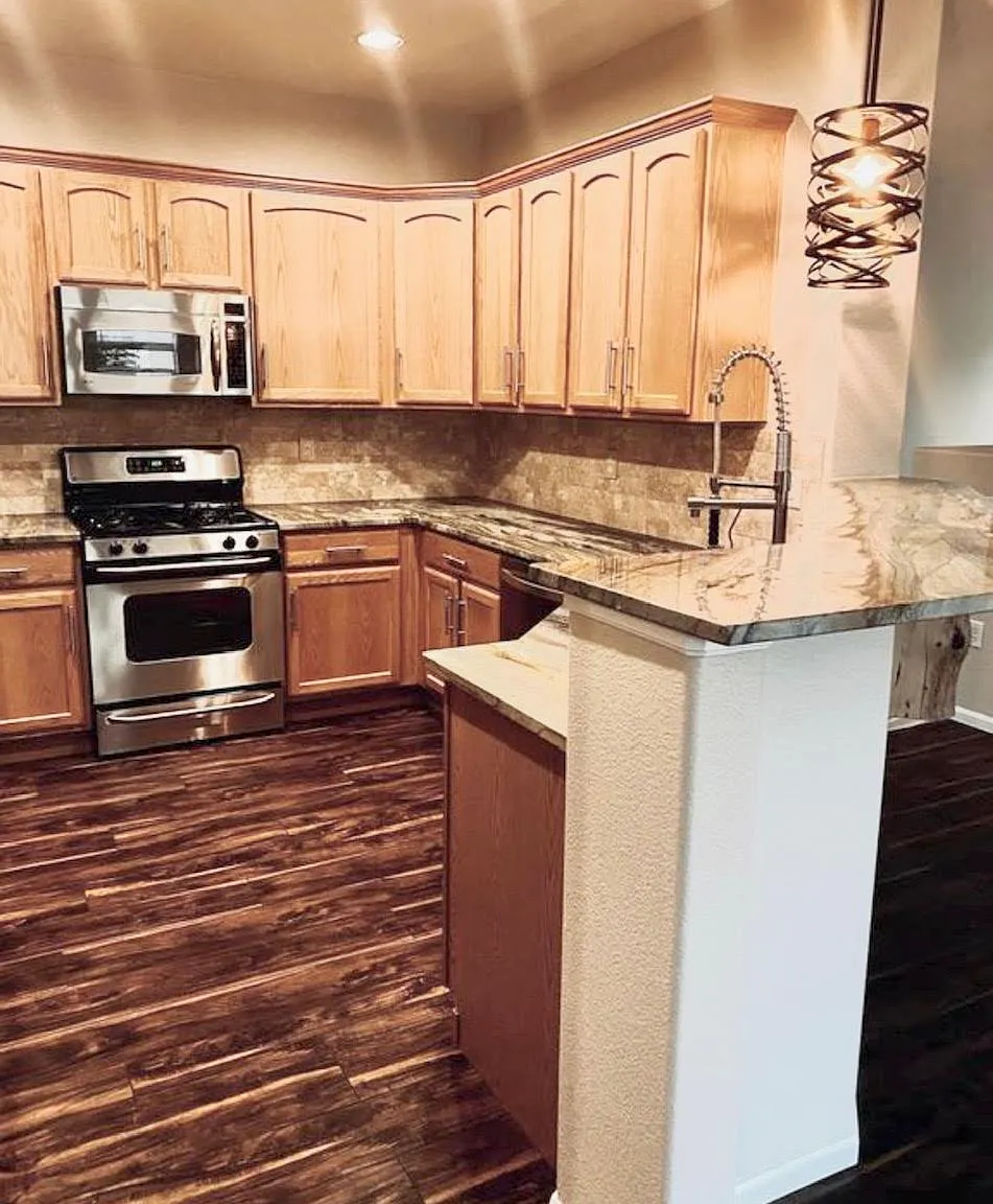 2 bed, 1400 sqft, $2,900 — Photo 4