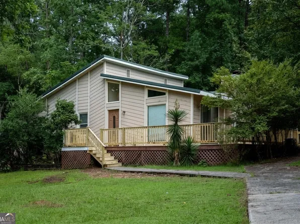 5479 Southern Dr, Villa Rica, GA 30180