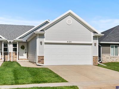 425 S 3rd St, Seward, NE, 68434