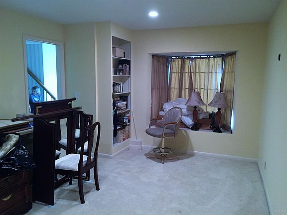 2nd image of 8325 Harbour Square Dr