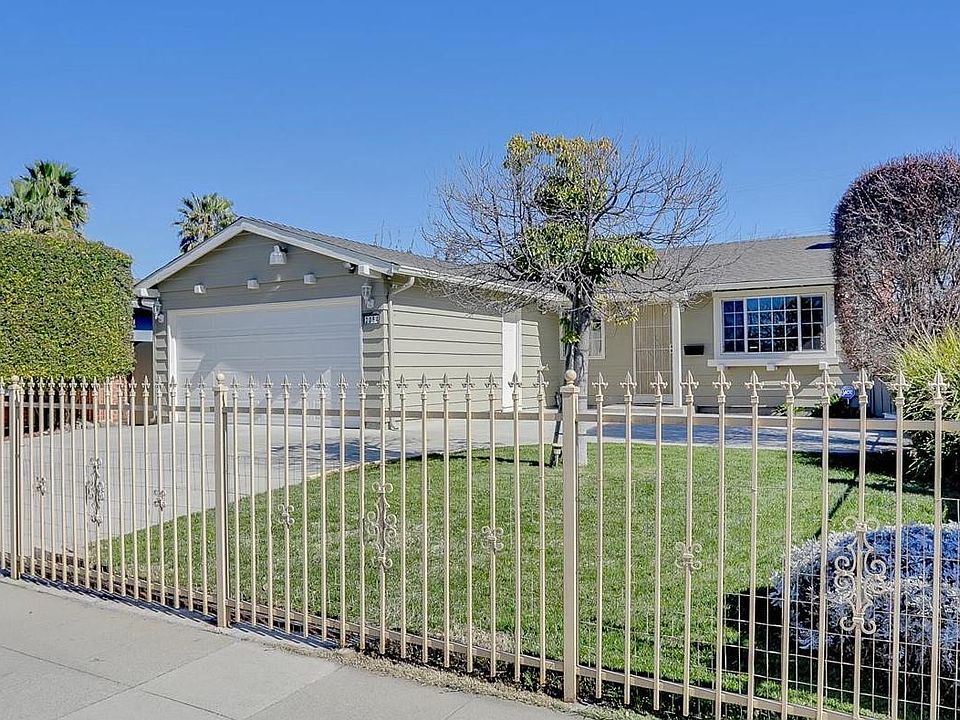 1st image of 2054 Lanai Ave