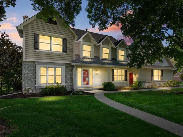 9878 Lee Dr, Eden Prairie, MN 55347