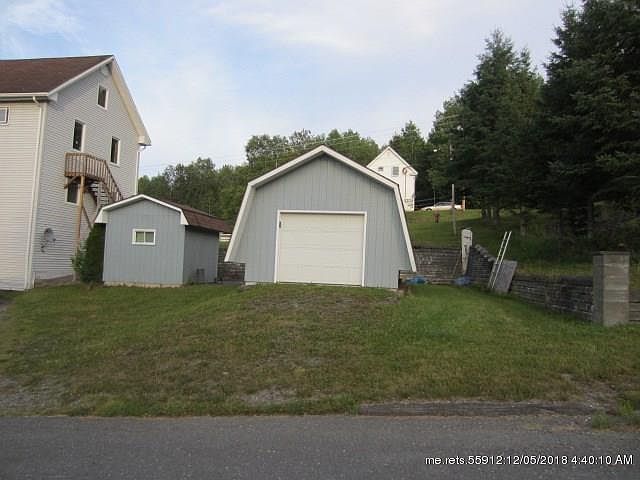 2nd image of 147 3rd Ave