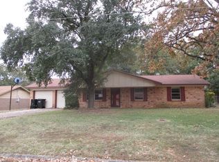 2811 Eugenia Dr, Longview, TX 75605