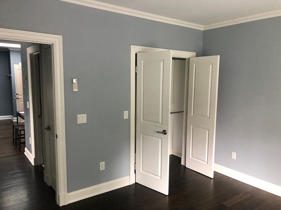 1st image of 2 Battle Ave #1L