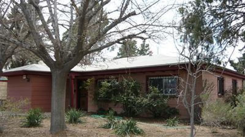 1st image of 2929 Montclaire Dr NE