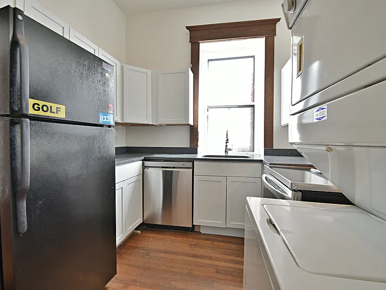 209 W 5th Ave #102 — Photo 10