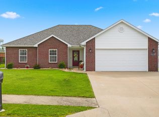 14358 Monarch Dr, Hallsville, MO 65255