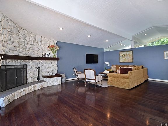 5th image of 18758 Canasta St