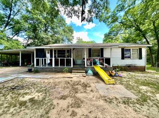 103 E Houston St, Daingerfield, TX 75638