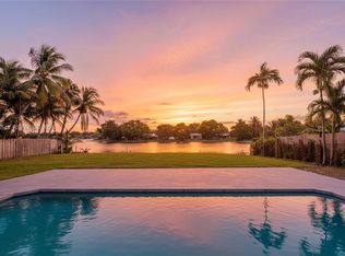 Greyknoll Golf Ests, Miami, FL 33179