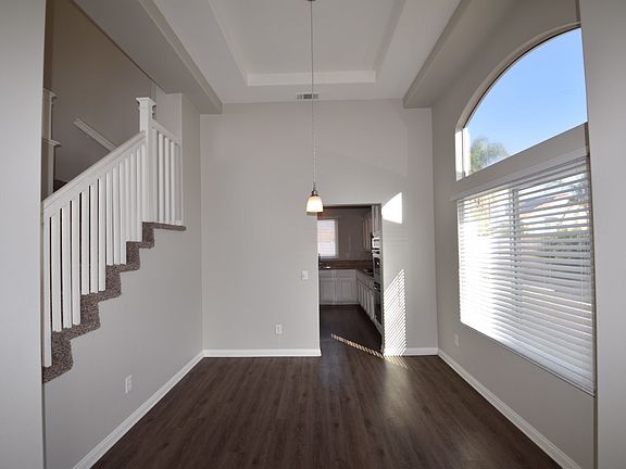 2nd image of 681 Avenida Del Sol