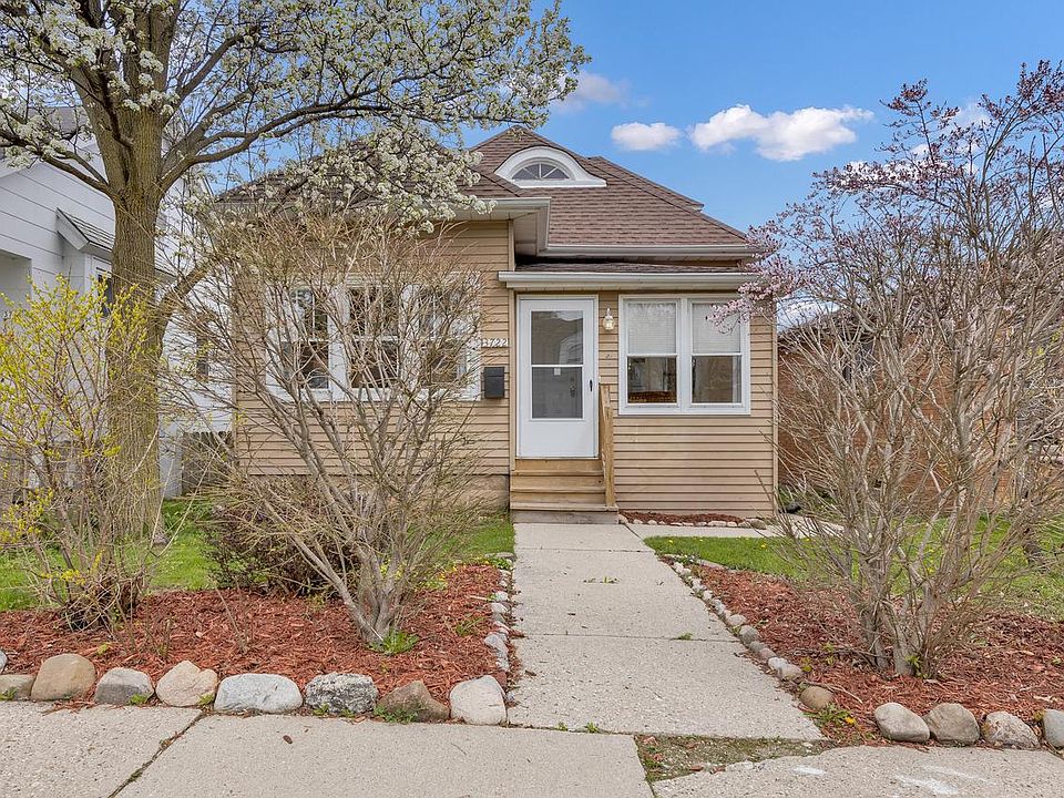 1st image of 3722 East Whittaker AVENUE