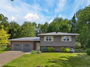 76 Robbys Rd, New Maryland, NB E3C 1M2