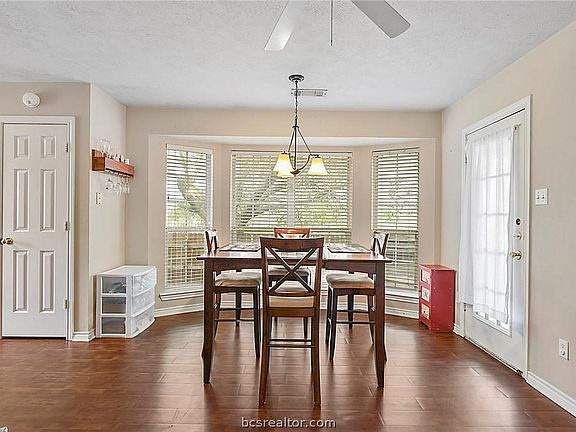 5th image of 3806 Stony Creek Ln