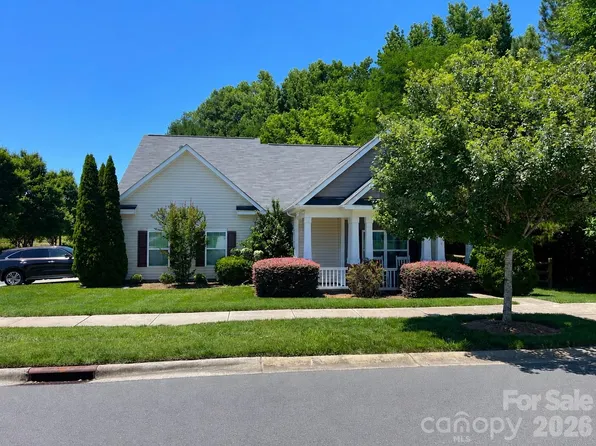 8526 Summer Serenade Dr, Huntersville, NC 28078