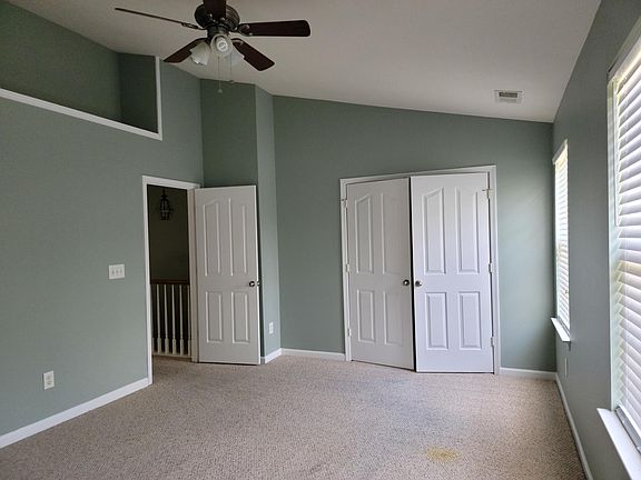 3rd image of 9370 Greenheather Dr